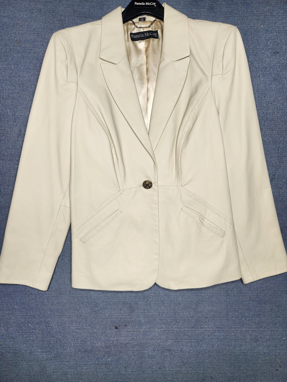 Pamela McCoy Women's Cream Single-Button Blazer